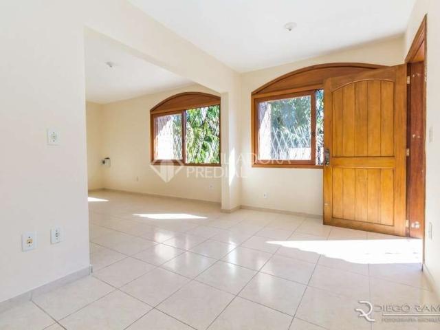 Casa / Sobrado em Condomínio para Venda em Porto Alegre/RS Vila Ipiranga 4 Quartos