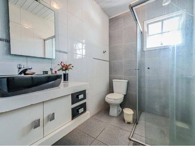 Casa / Sobrado em Condomínio para Venda em Porto Alegre/RS Vila Ipiranga 4 Quartos