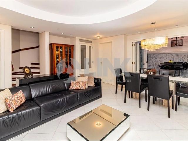 Casa / Sobrado em Condomínio para Venda em Porto Alegre/RS Vila Jardim 3 Quartos