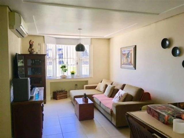 Casa / Sobrado em Condomínio para Venda em Porto Alegre/RS Vila Jardim 3 Quartos