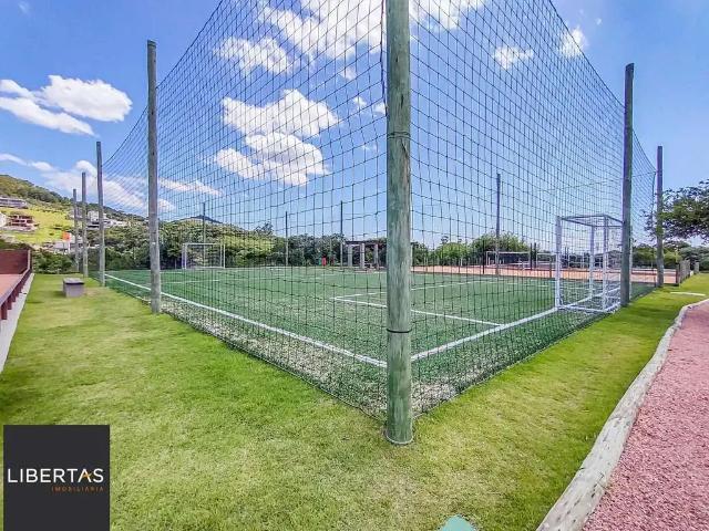 Casa / Sobrado em Condomínio para Venda em Porto Alegre/RS Vila Nova 4 Quartos