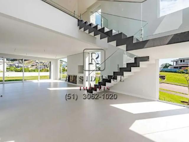 Casa / Sobrado em Condomínio para Venda em Porto Alegre/RS Vila Nova 4 Quartos