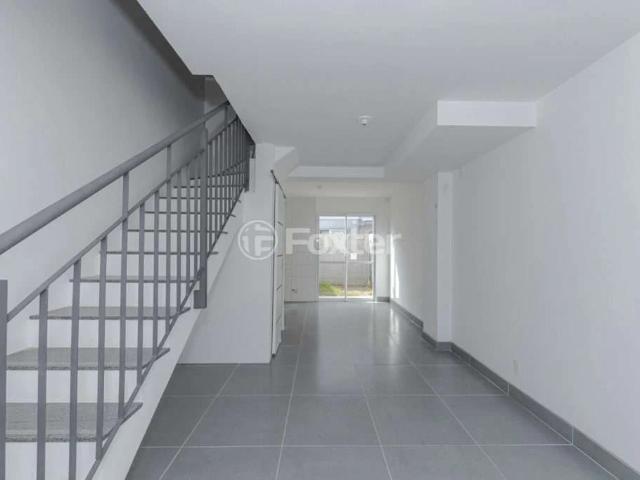 Casa / Sobrado em Condomínio para Venda em Porto Alegre/RS Vila Nova 2 Quartos