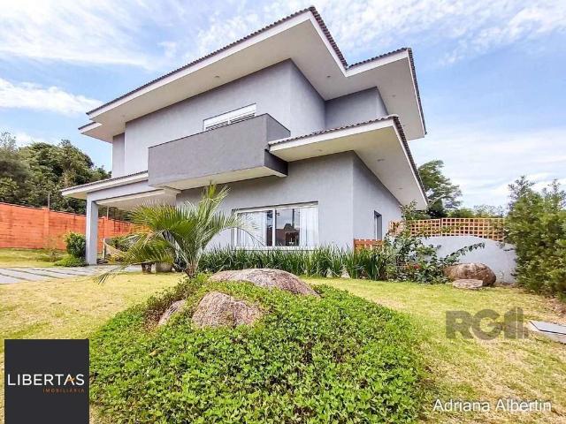 Casa / Sobrado em Condomínio para Venda em Porto Alegre/RS Vila Nova 3 Quartos