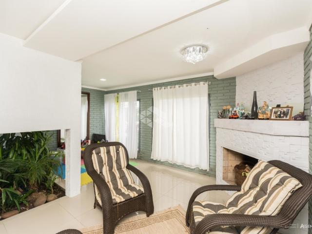 Casa / Sobrado em Condomínio para Venda em Porto Alegre/RS Vila Nova 3 Quartos