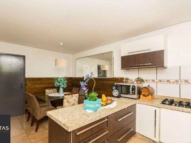 Casa / Sobrado em Condomínio para Venda em Porto Alegre/RS Vila Nova 3 Quartos