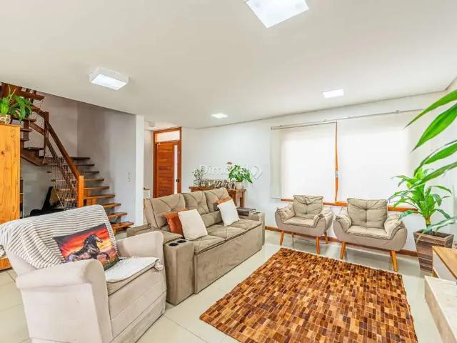 Casa / Sobrado em Condomínio para Venda em Porto Alegre/RS Vila Nova 3 Quartos