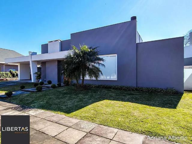 Casa / Sobrado em Condomínio para Venda em Porto Alegre/RS Vila Nova 3 Quartos