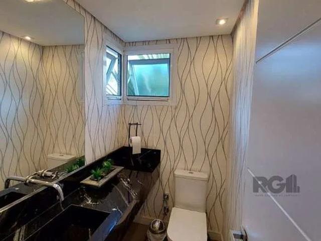 Casa / Sobrado em Condomínio para Venda em Porto Alegre/RS Vila Nova 3 Quartos