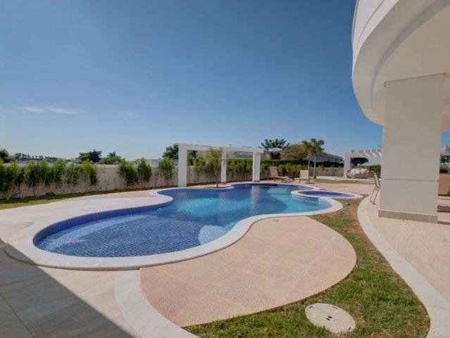 Casa / Sobrado em Condomínio para Venda em Porto Feliz/SP Centro 5 Quartos