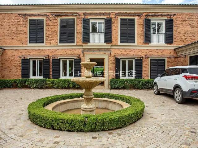 Casa / Sobrado em Condomínio para Venda em Porto Feliz/SP Centro 6 Quartos