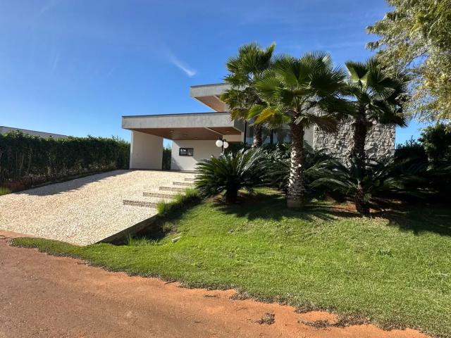 Casa / Sobrado em Condomínio para Venda em Porto Feliz/SP Fazenda Alvorada 4 Quartos