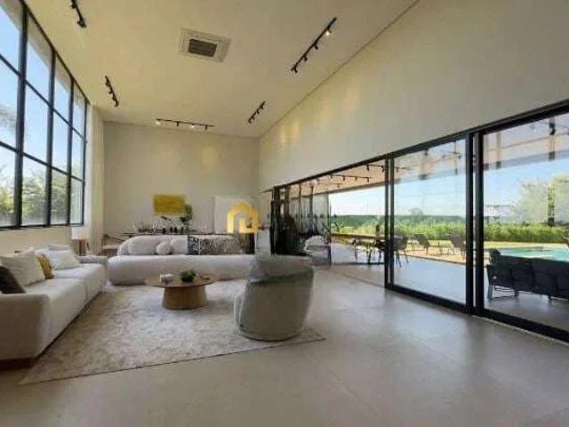 Casa / Sobrado em Condomínio para Venda em Porto Feliz/SP Fazenda Alvorada 5 Quartos