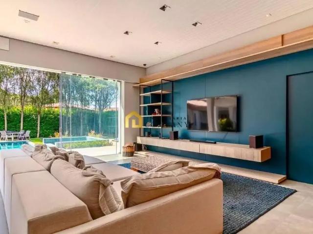 Casa / Sobrado em Condomínio para Venda em Porto Feliz/SP Zona Rural 6 Quartos