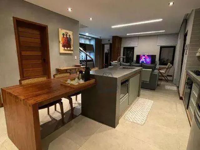 Casa / Sobrado em Condomínio para Venda em Porto Seguro/BA Arraial D´Ajuda 4 Quartos