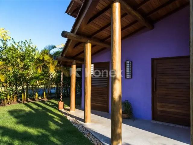 Casa / Sobrado em Condomínio para Venda em Porto Seguro/BA Praia do Mutá 3 Quartos