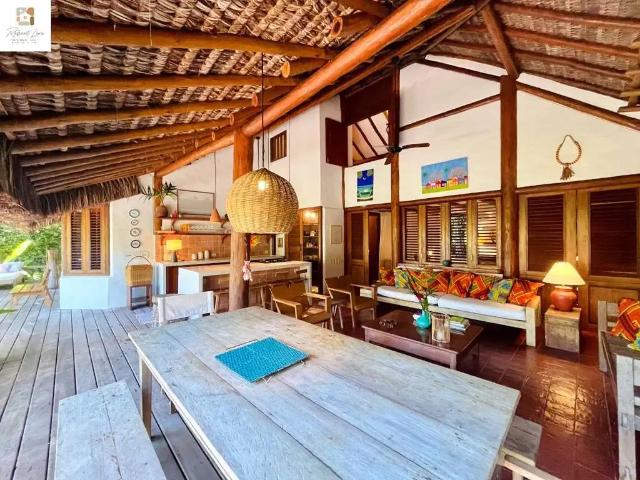 Casa / Sobrado em Condomínio para Venda em Porto Seguro/BA Trancoso 4 Quartos