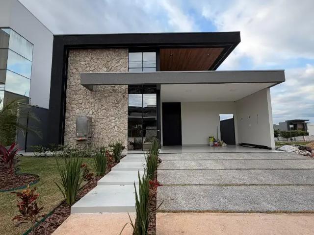 Casa / Sobrado em Condomínio para Venda em Porto Velho/RO Aponiã 3 Quartos