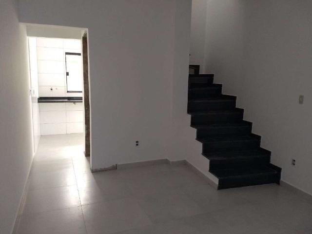 Casa / Sobrado em Condomínio para Venda em Praia Grande/SP Aviação 2 Quartos