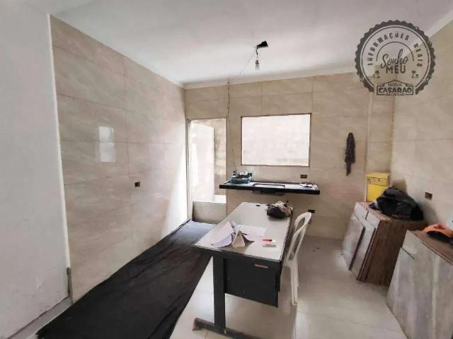 Casa / Sobrado em Condomínio para Venda em Praia Grande/SP Aviação 2 Quartos