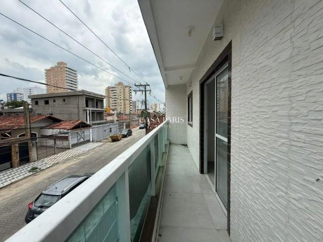 Casa / Sobrado em Condomínio para Venda em Praia Grande/SP Aviação 2 Quartos