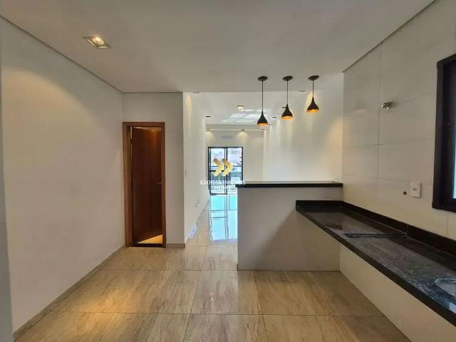 Casa / Sobrado em Condomínio para Venda em Praia Grande/SP Aviação 3 Quartos