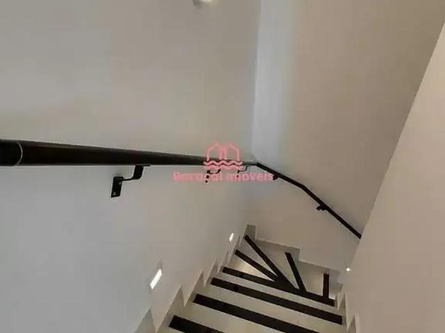 Casa / Sobrado em Condomínio para Venda em Praia Grande/SP Guilhermina 2 Quartos