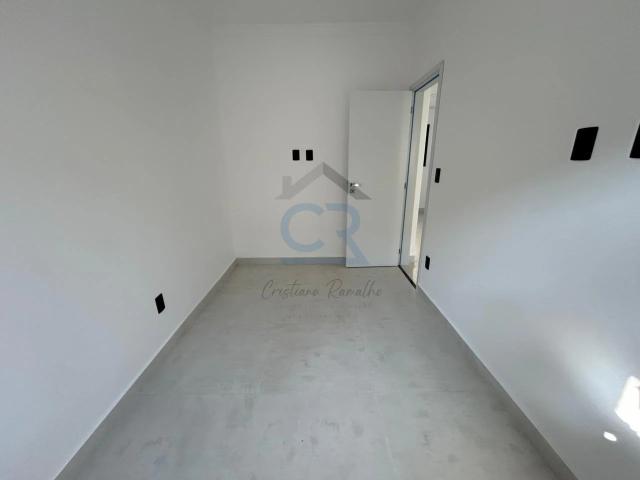 Casa / Sobrado em Condomínio para Venda em Praia Grande/SP Guilhermina 2 Quartos