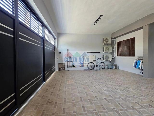 Casa / Sobrado em Condomínio para Venda em Praia Grande/SP Guilhermina 2 Quartos