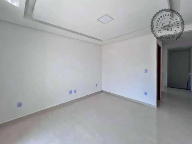 Casa / Sobrado em Condomínio para Venda em Praia Grande/SP Guilhermina 2 Quartos