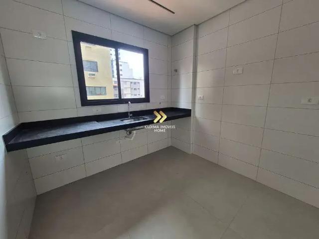 Casa / Sobrado em Condomínio para Venda em Praia Grande/SP Guilhermina 3 Quartos