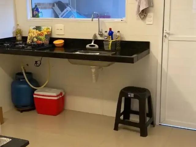 Casa / Sobrado em Condomínio para Venda em Praia Grande/SP Tupi 2 Quartos