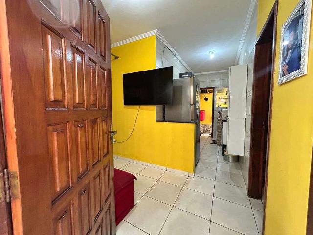 Casa / Sobrado em Condomínio para Venda em Praia Grande/SP Vila Antártica 1 Quartos