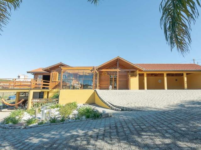 Casa / Sobrado em Condomínio para Venda em Quatro Barras/PR Centro 2 Quartos