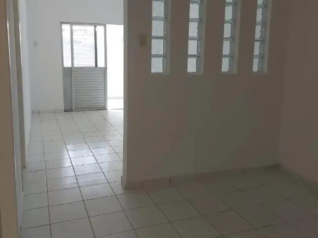 Casa / Sobrado para Venda em Recife/PE Campo Grande 2 Quartos