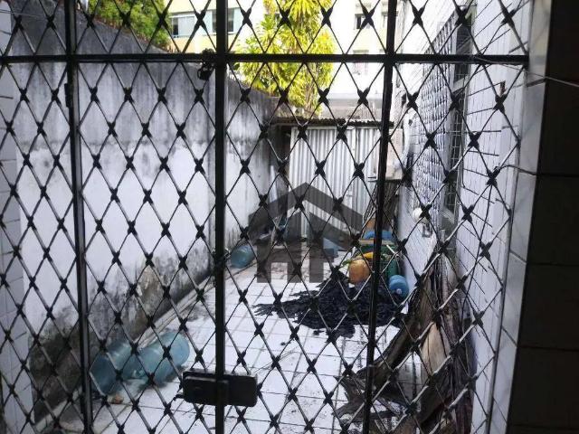 Casa / Sobrado em Condomínio para Venda em Recife/PE Tamarineira 6 Quartos