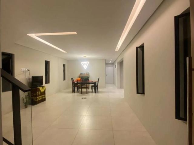 Casa / Sobrado em Condomínio para Venda em Recife/PE Várzea 6 Quartos
