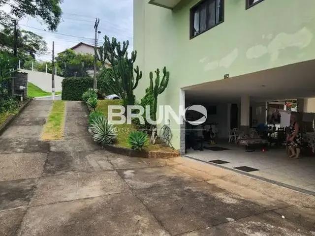 Casa / Sobrado em Condomínio para Venda em Resende/RJ Mirante das Agulhas 3 Quartos