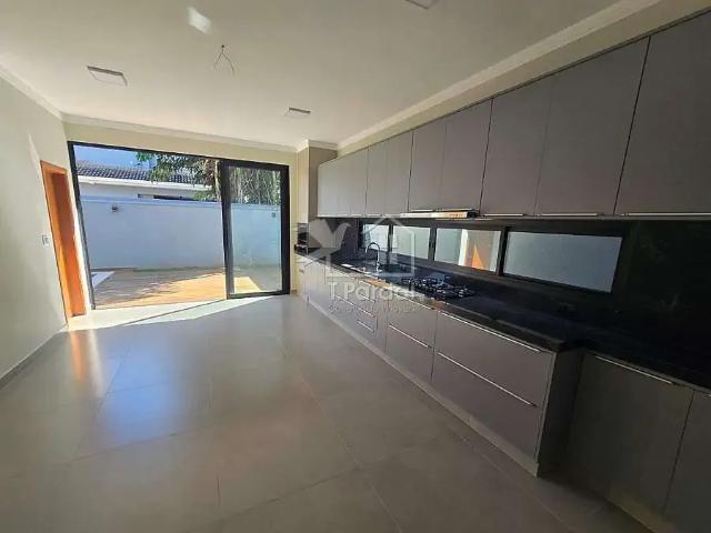 Casa / Sobrado em Condomínio para Venda em Ribeirão Preto/SP Condomínio Bella Città 3 Quartos