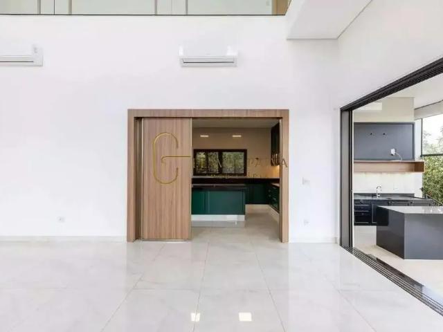 Casa / Sobrado em Condomínio para Venda em Ribeirão Preto/SP Alphaville 4 Quartos