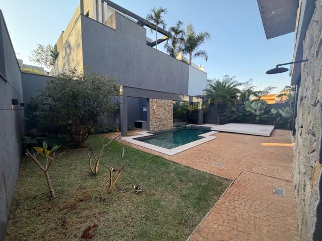 Casa / Sobrado em Condomínio para Venda em Ribeirão Preto/SP Residencial e Empresarial Alphaville 3 Quartos