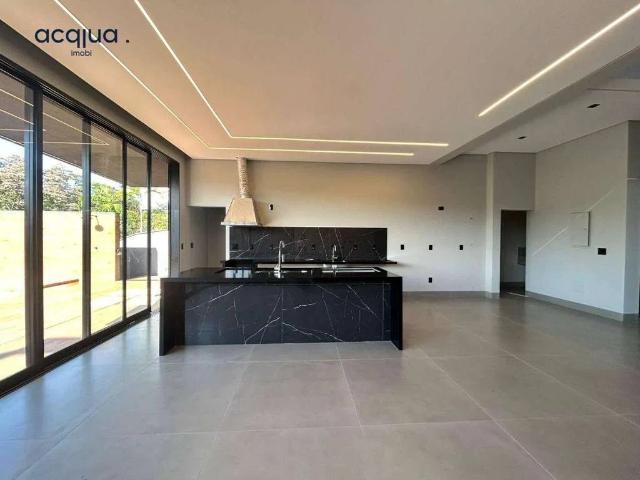 Casa / Sobrado em Condomínio para Venda em Ribeirão Preto/SP Alphaville 3 Quartos