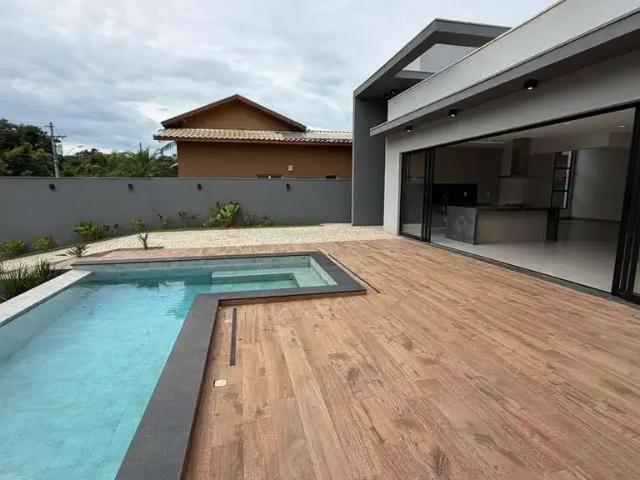 Casa / Sobrado em Condomínio para Venda em Rifaina/SP Residencial Enseada da Fronteira 4 Quartos