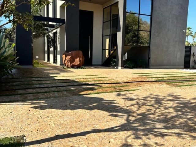 Casa / Sobrado em Condomínio para Venda em Rifaina/SP Residencial Enseada da Fronteira 6 Quartos