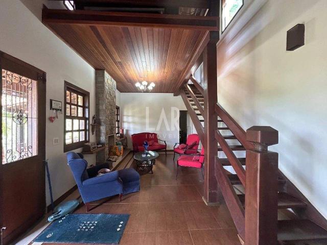 Casa / Sobrado em Condomínio para Venda em Rio Acima/MG Canto das Águas 3 Quartos