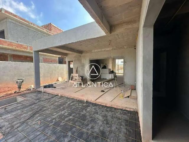 Casa / Sobrado em Condomínio para Venda em Rio das Ostras/RJ Alphaville 4 Quartos