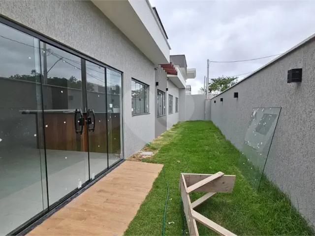Casa / Sobrado em Condomínio para Venda em Rio de Janeiro/RJ Campo Grande 3 Quartos