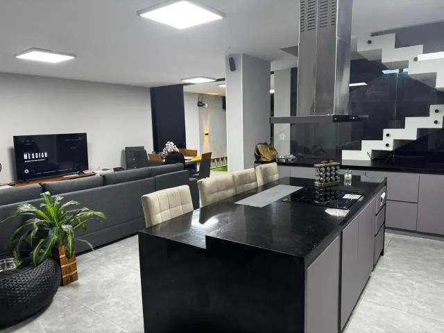 Casa / Sobrado em Condomínio para Venda em Rio de Janeiro/RJ Campo Grande 4 Quartos