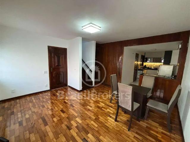 Casa / Sobrado em Condomínio para Venda em Rio de Janeiro/RJ Bancários 4 Quartos