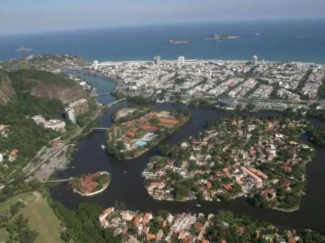 Casa / Sobrado em Condomínio para Venda em Rio de Janeiro/RJ Barra da Tijuca 16 Quartos